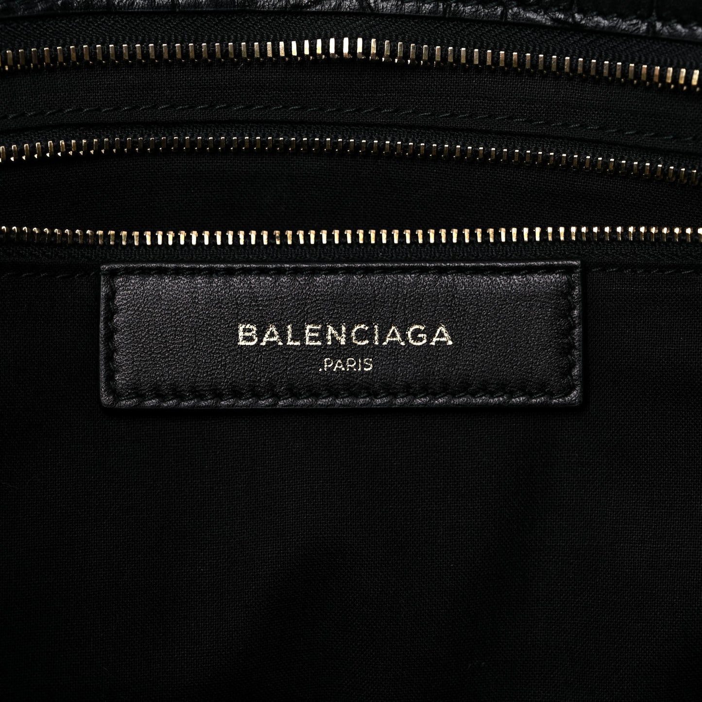 Calfskin Crocodile Embossed Classic Hardware City Black