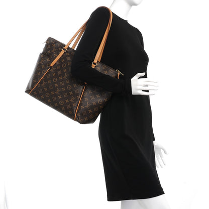 Louis Vuitton Monogram Totally MM 2 of 8