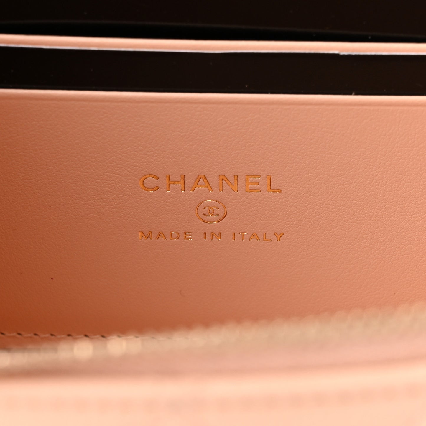 Caviar Quilted Small Vanity Case With Chain Light Beige