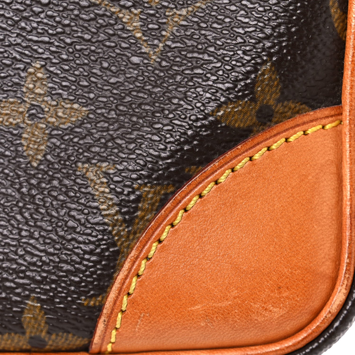 Louis Vuitton Monogram Danube 21 20 of 28