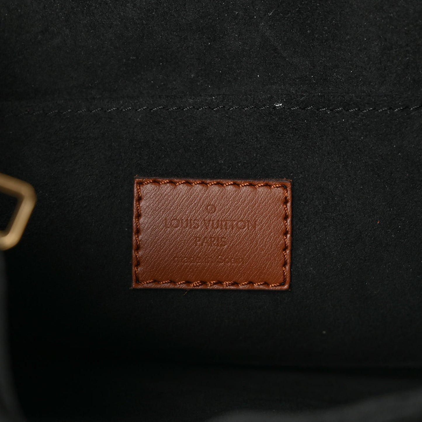 Reverse Monogram Dauphine MM