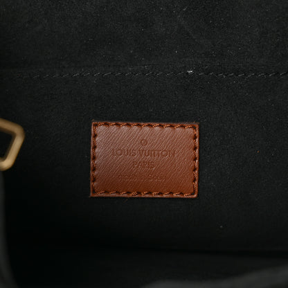 Louis Vuitton Reverse Monogram Dauphine MM 6 of 8