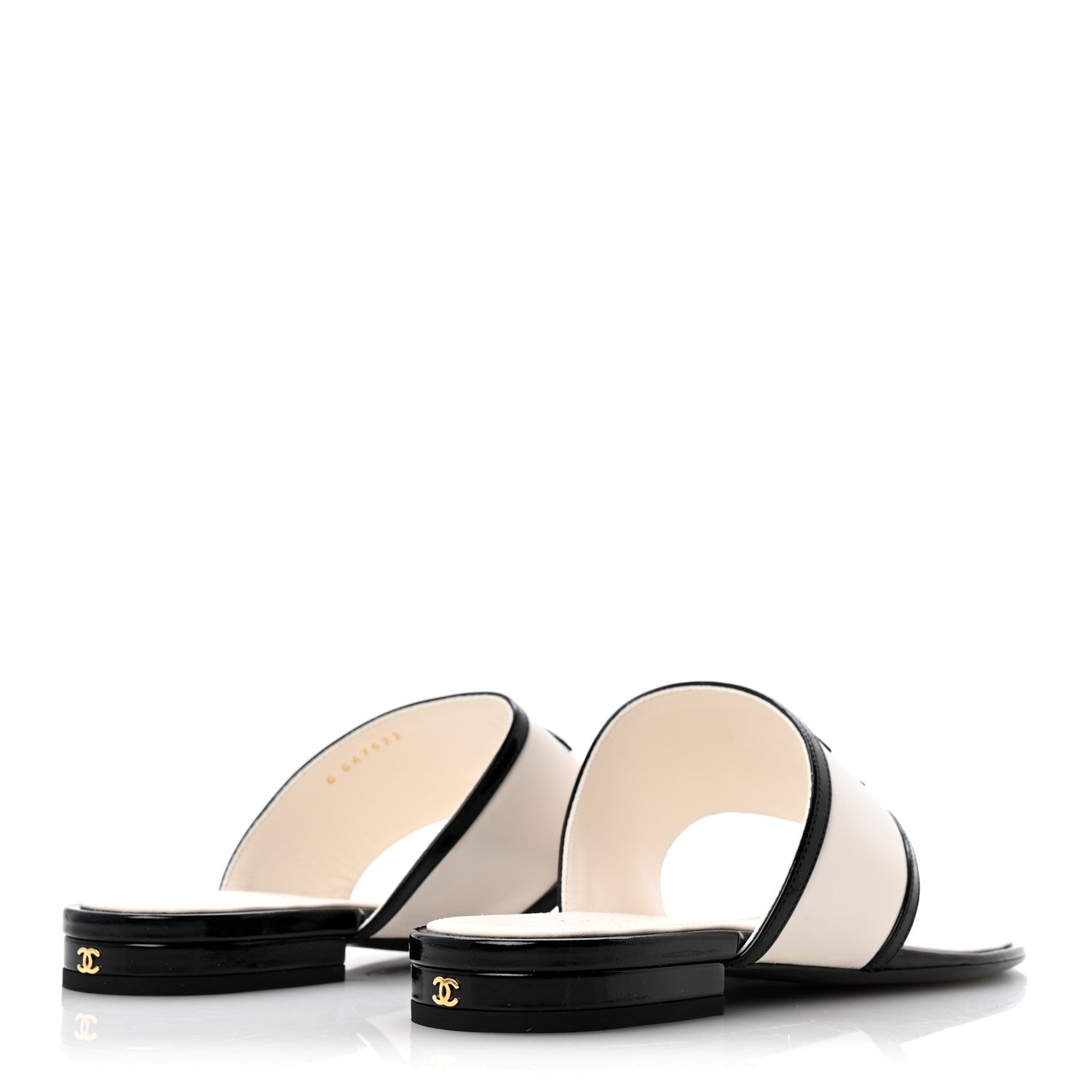 Chanel Lambskin Patent Calfskin CC Thong Sandals 39 White Black 5 of 10