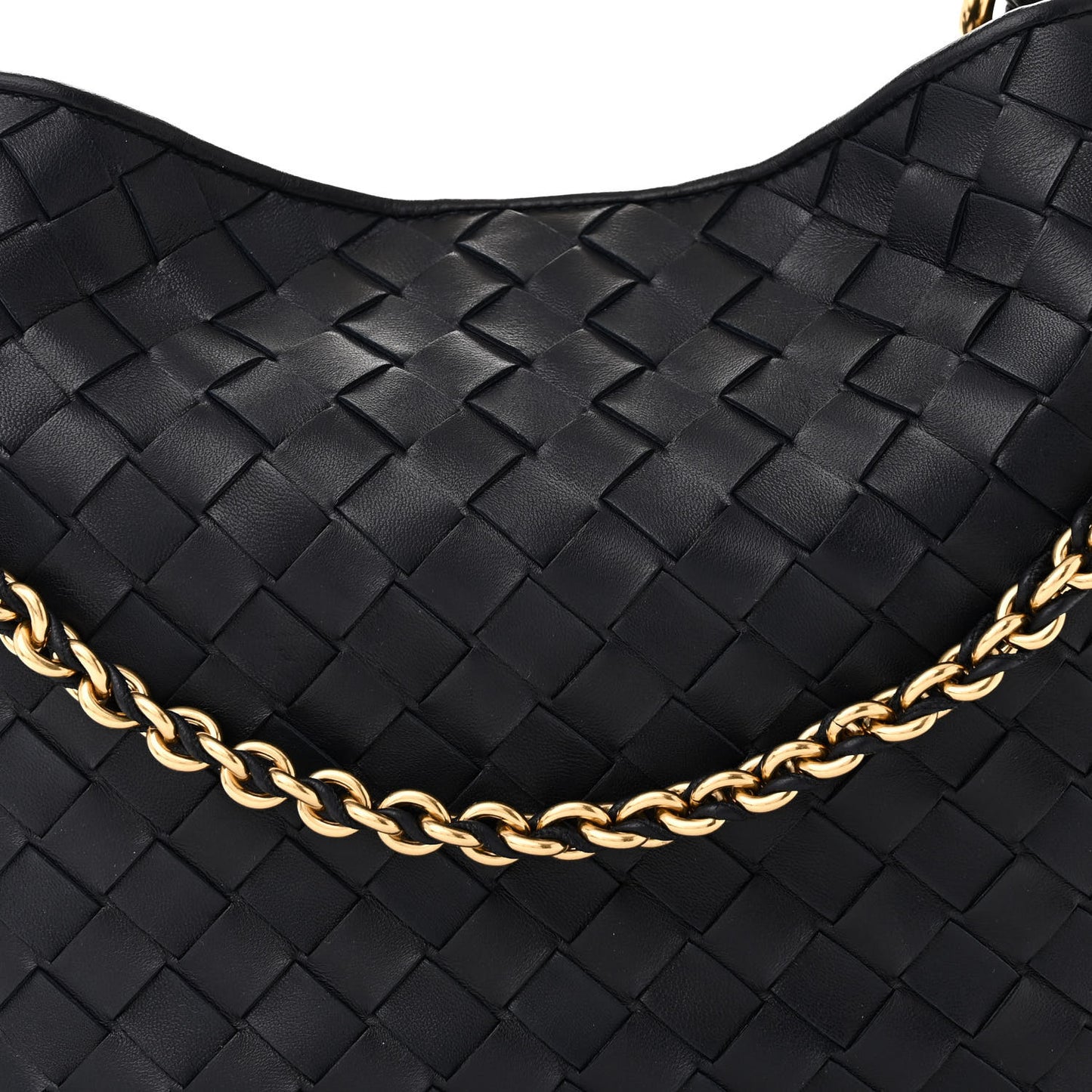 Nappa Intrecciato Sardine With Chain Bag Space