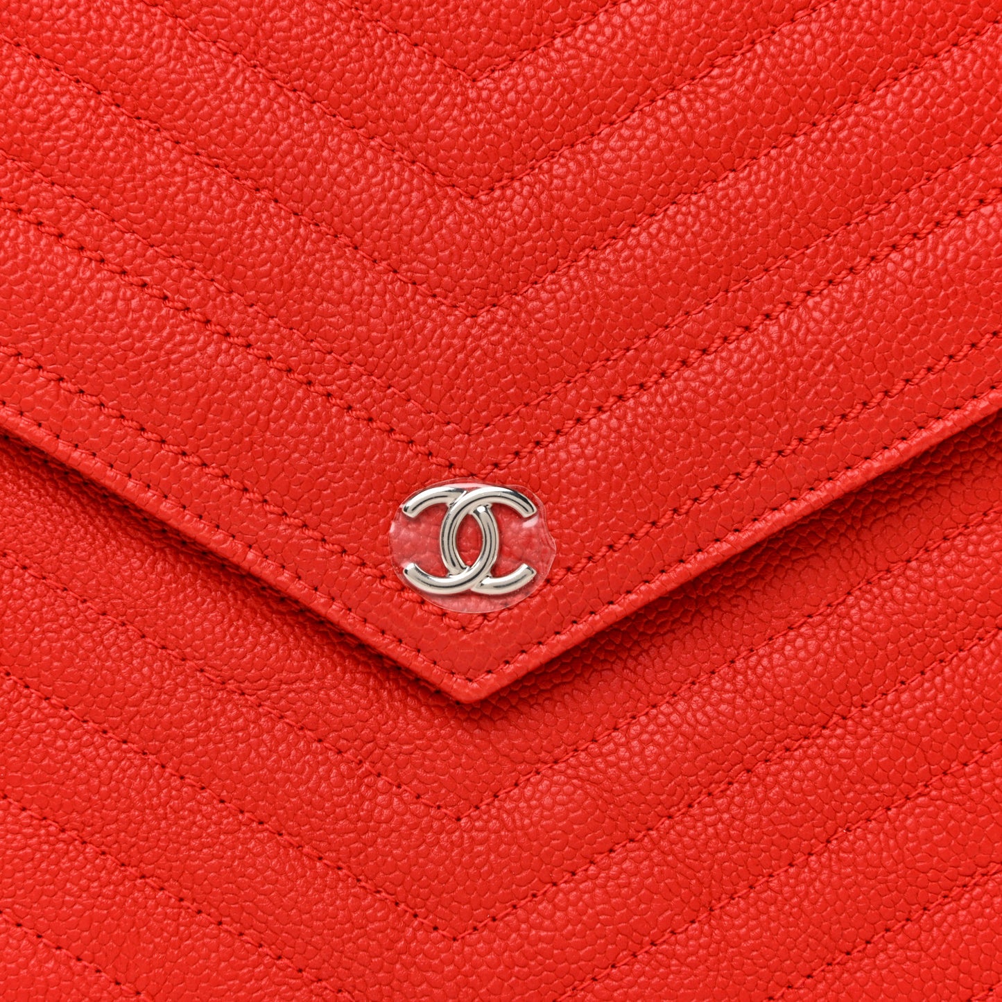 Caviar Chevron Quilted Flap Cosmetic Case Red