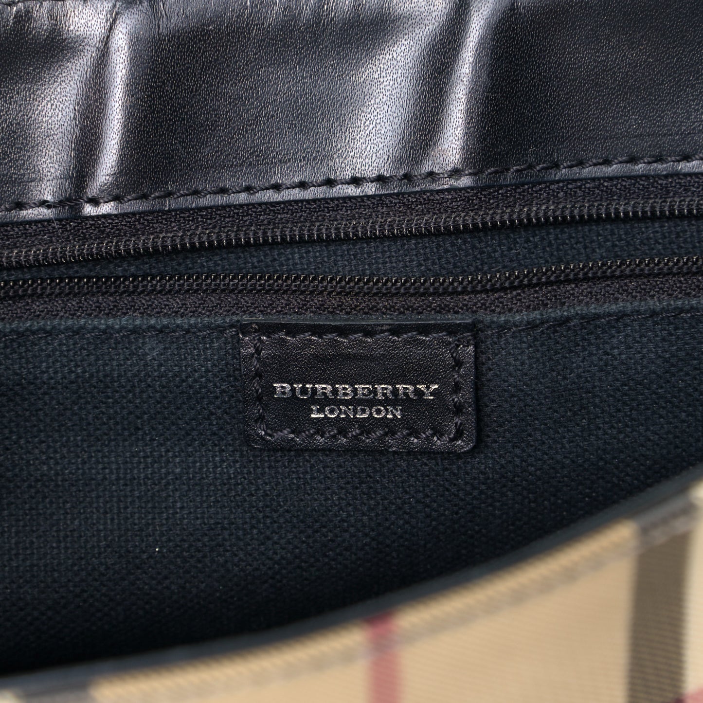 House Check Shoulder Bag Black