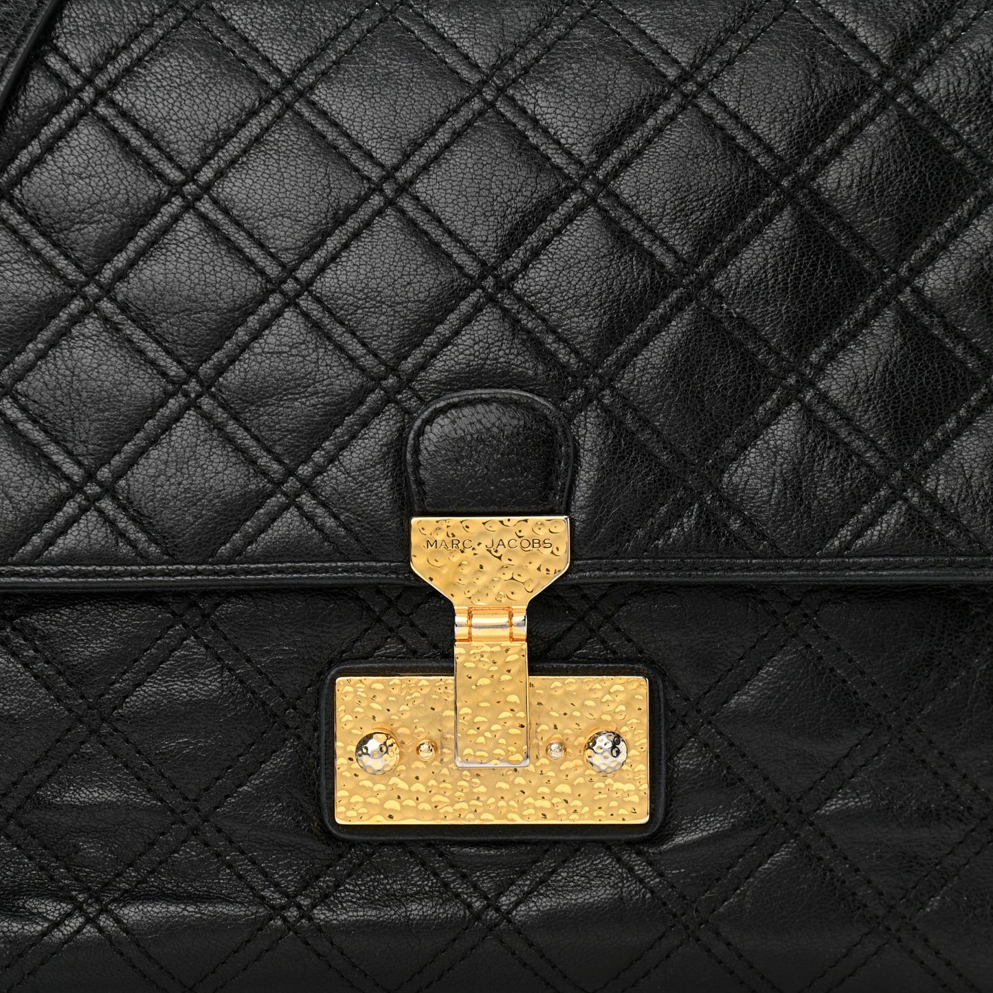 Lacquered Lambskin Baroque The Large Single Flap Black