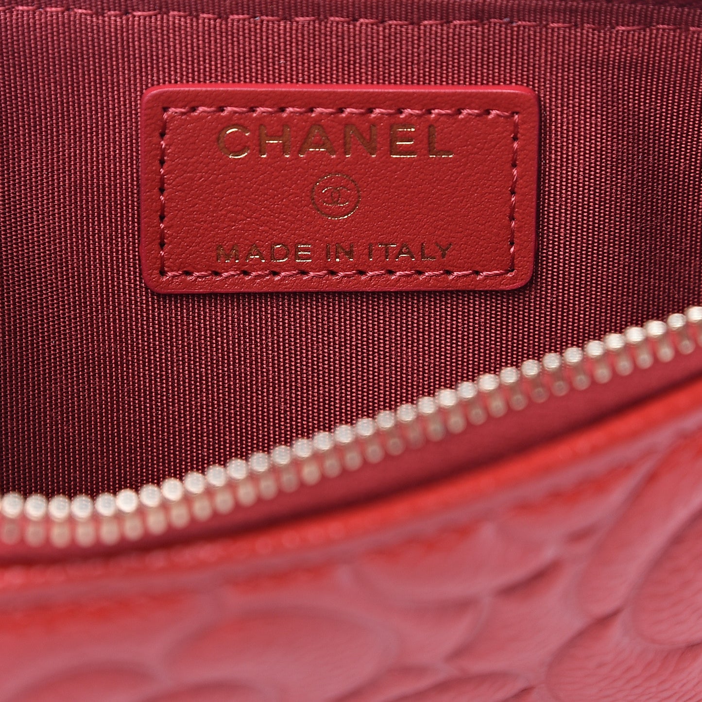 Caviar Camellia Embossed Classic Flat Wallet Pouch Red