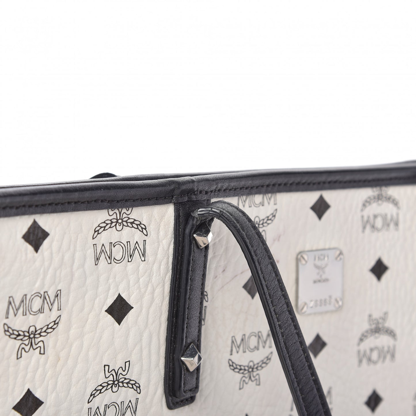 Visetos Medium Anya Zip Top Shopper Tote White