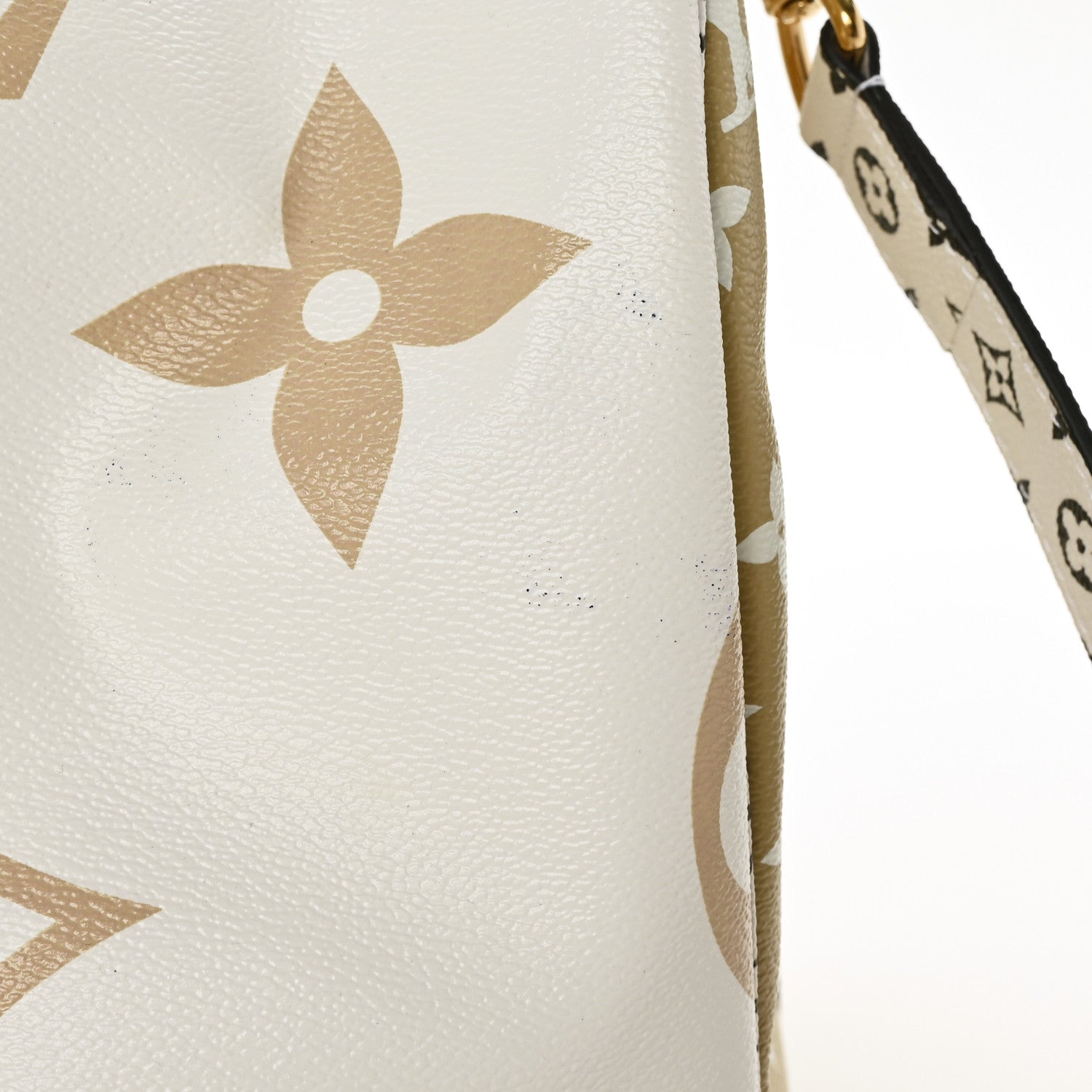 Louis Vuitton Monogram Giant Keepall Bandouliere 50 Kaki Beige 7 of 7