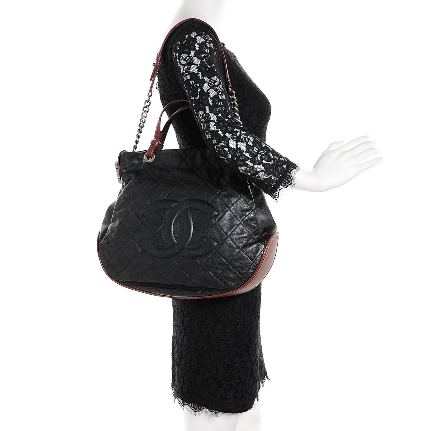 Iridescent Calfskin Country Chic Hobo Black