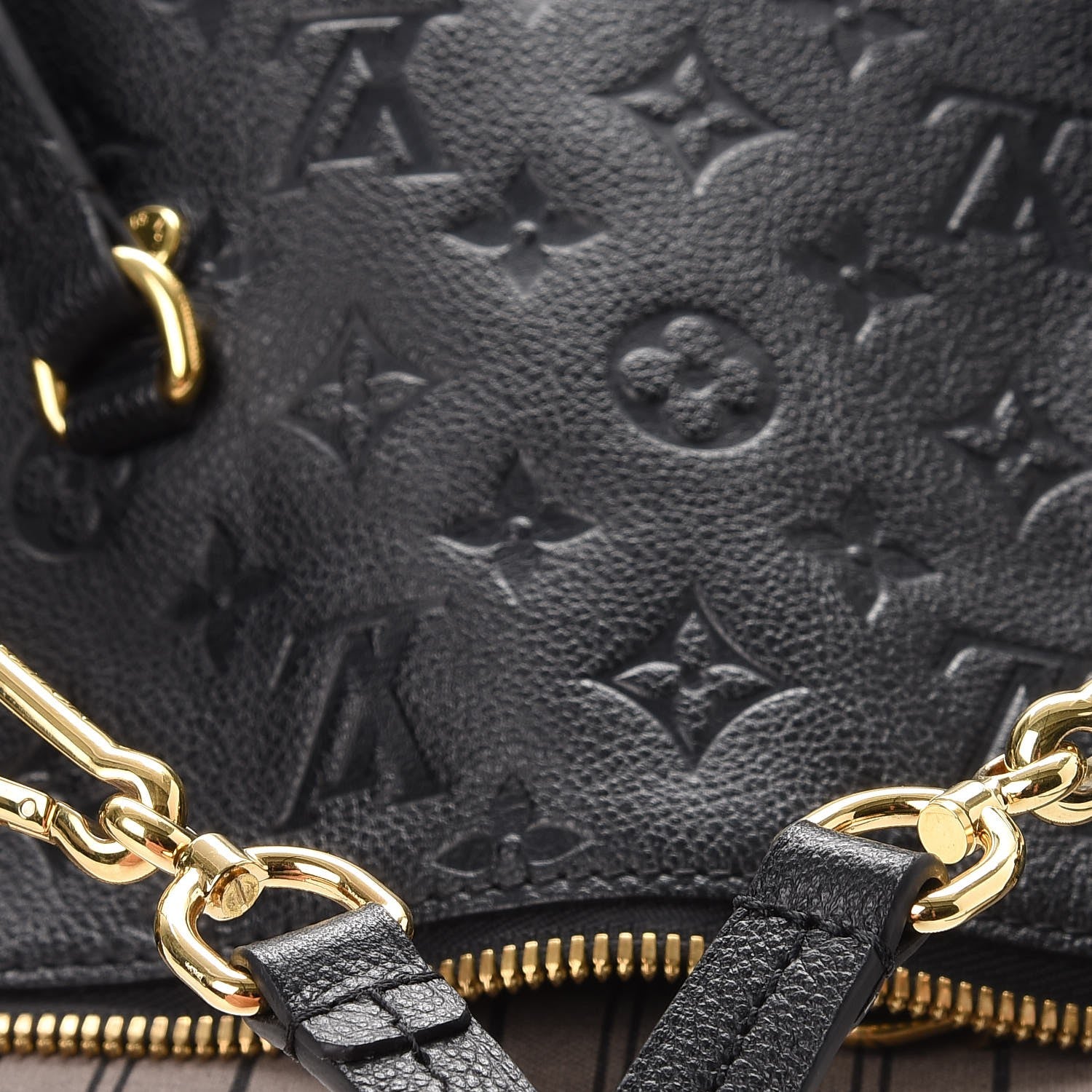 Louis Vuitton Empreinte Lumineuse PM Black 10 of 11