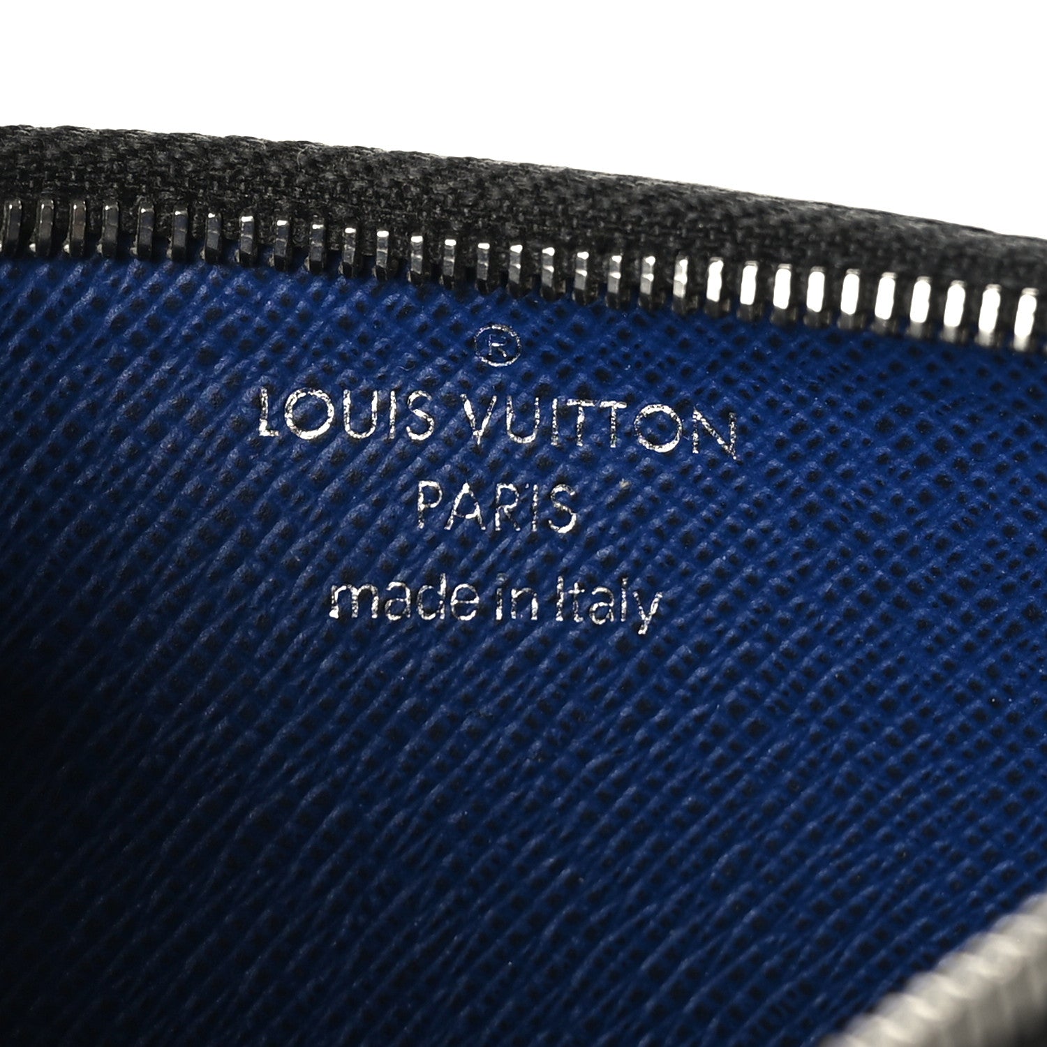 Louis Vuitton Monogram Taiga Coin Card Holder Cobalt 6 of 6