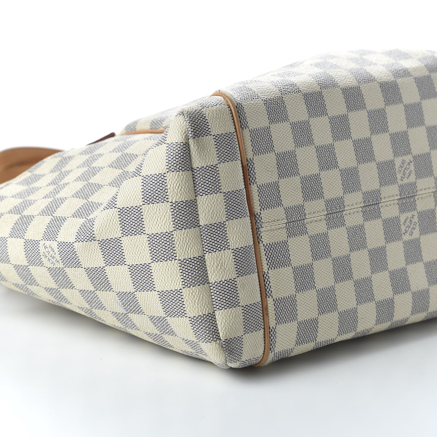 Louis Vuitton Damier Azur Totally MM 5 of 11