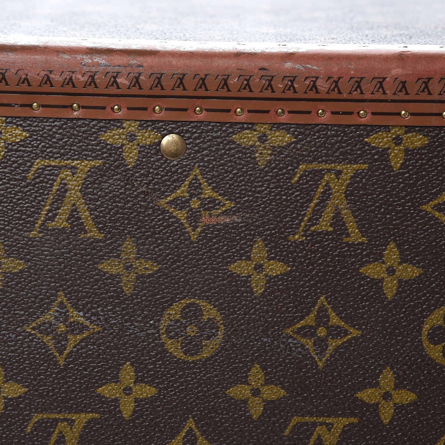 Monogram Alzer 75