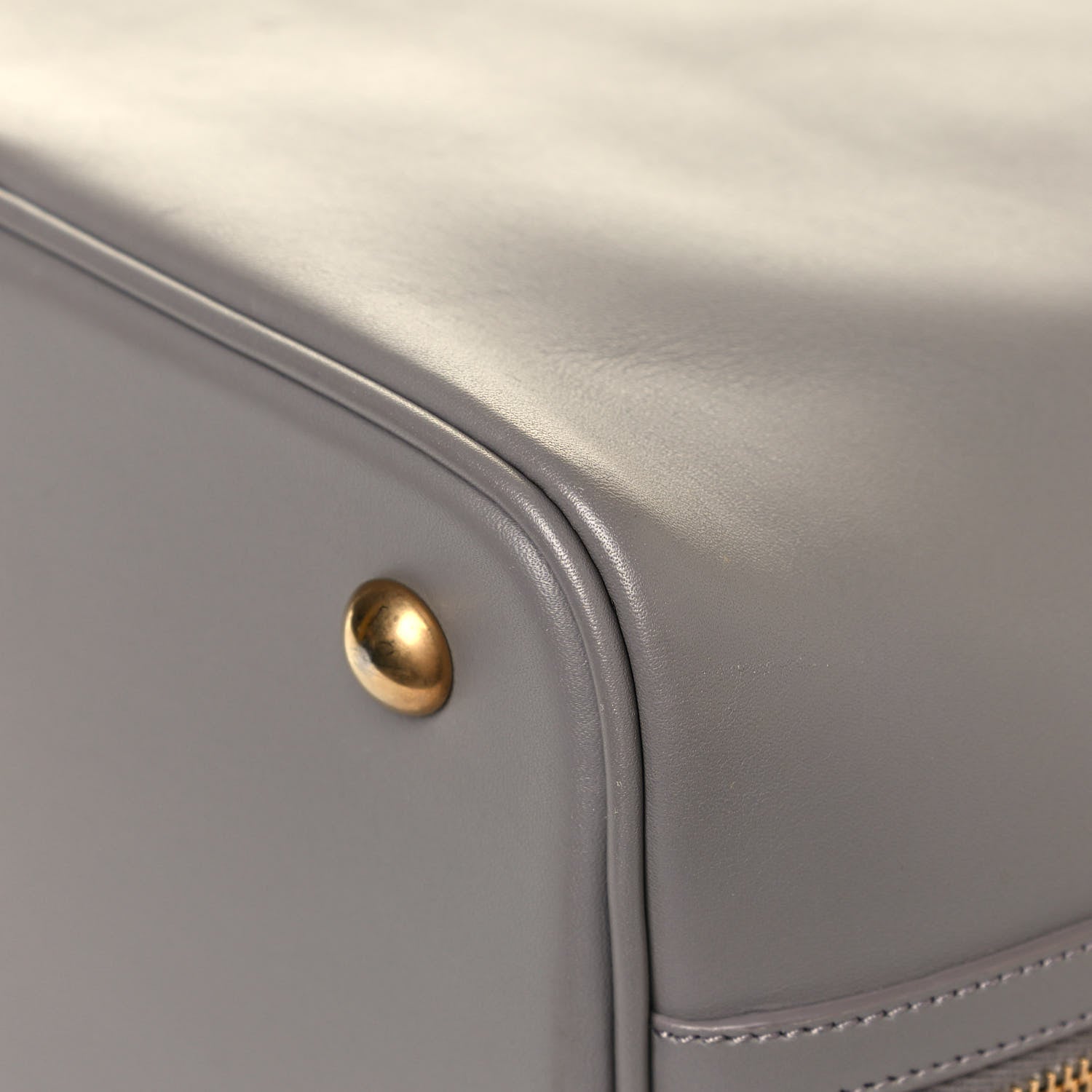 Saint Laurent Calfskin Medium Emmanuelle Bucket Bag Fog 11 of 16