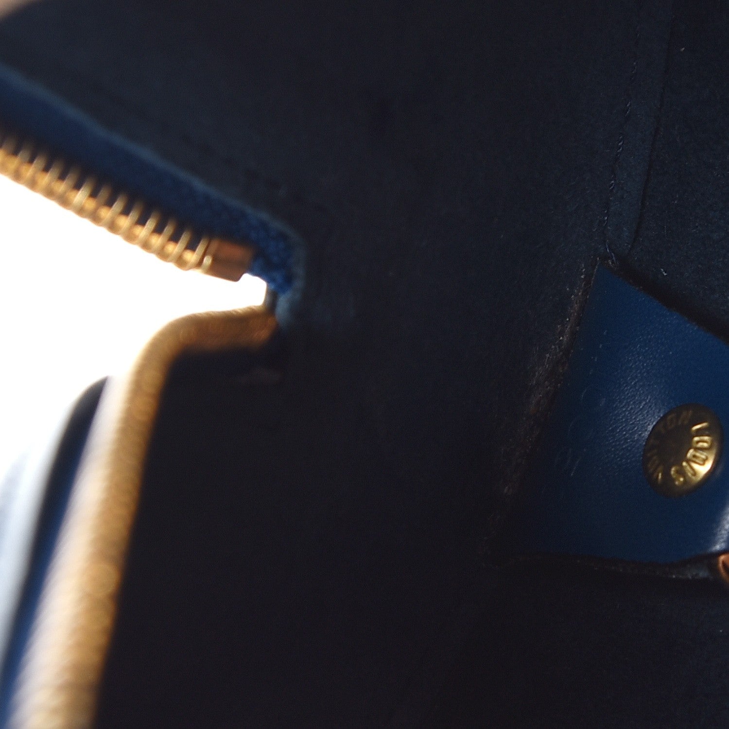 Louis Vuitton Epi Soufflot Toledo 8 of 16