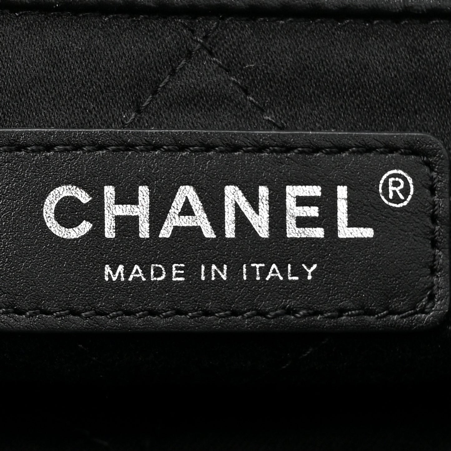 Shiny Calfskin Quilted Chanel 22 So Black