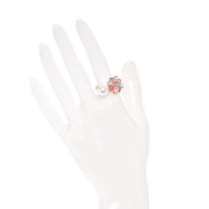 Chanel Gripoix Pearl CC Ring 6.5 Red Gold 2 of 5