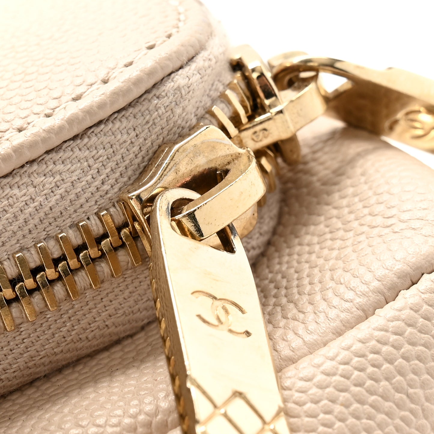 Caviar Quilted Small Business Affinity Flap Beige