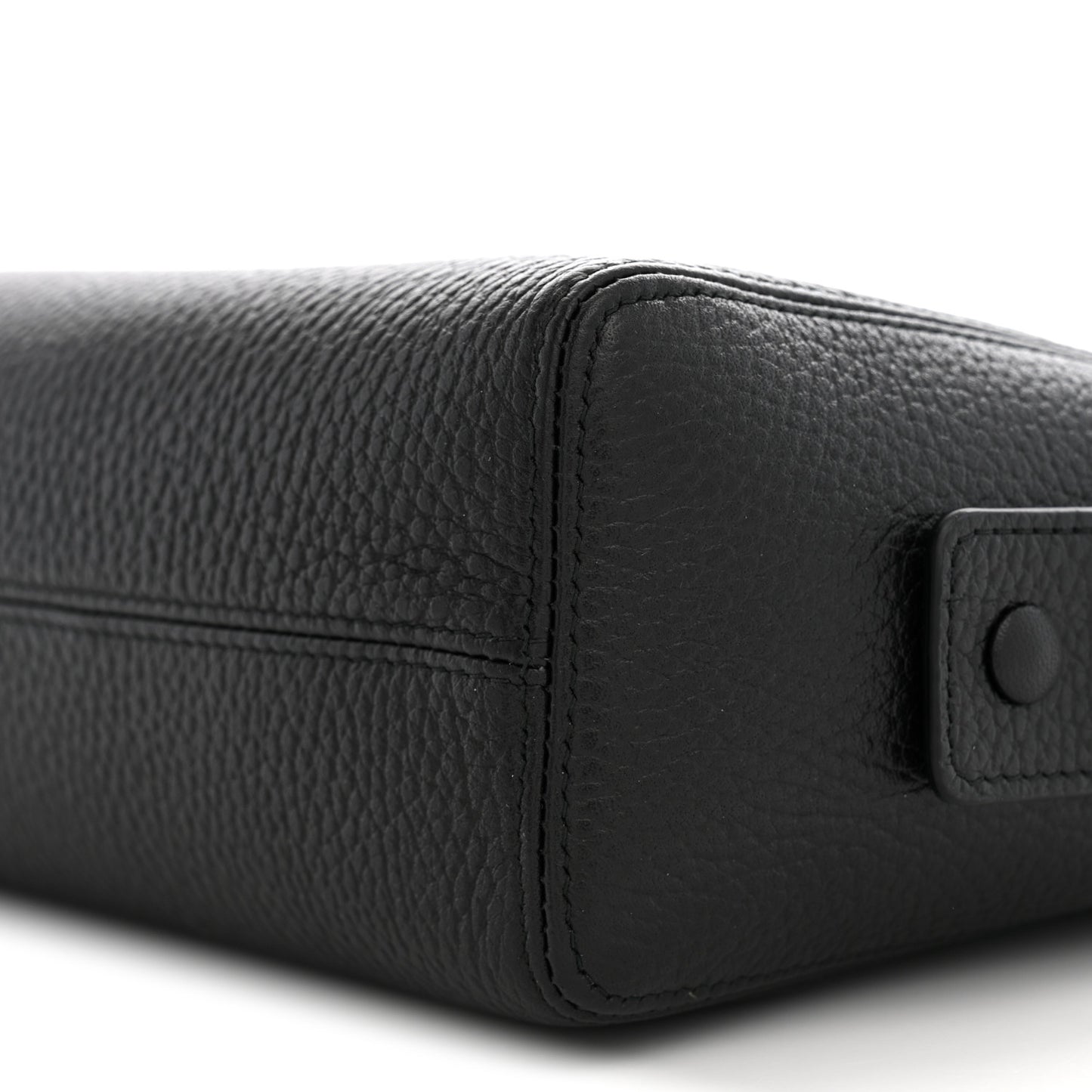 Grained Calfskin Large Zippered Pouch Black