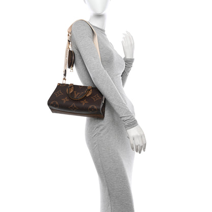 Louis Vuitton Reverse Monogram Giant OnTheGo East West 2 of 14