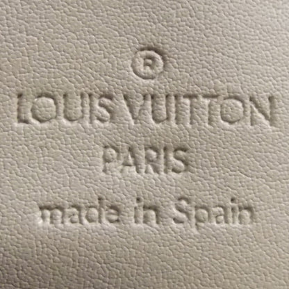 Louis Vuitton Vernis Houston Beige 8 of 9