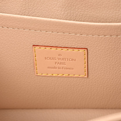 Louis Vuitton Monogram Toiletry Bag 6 of 9