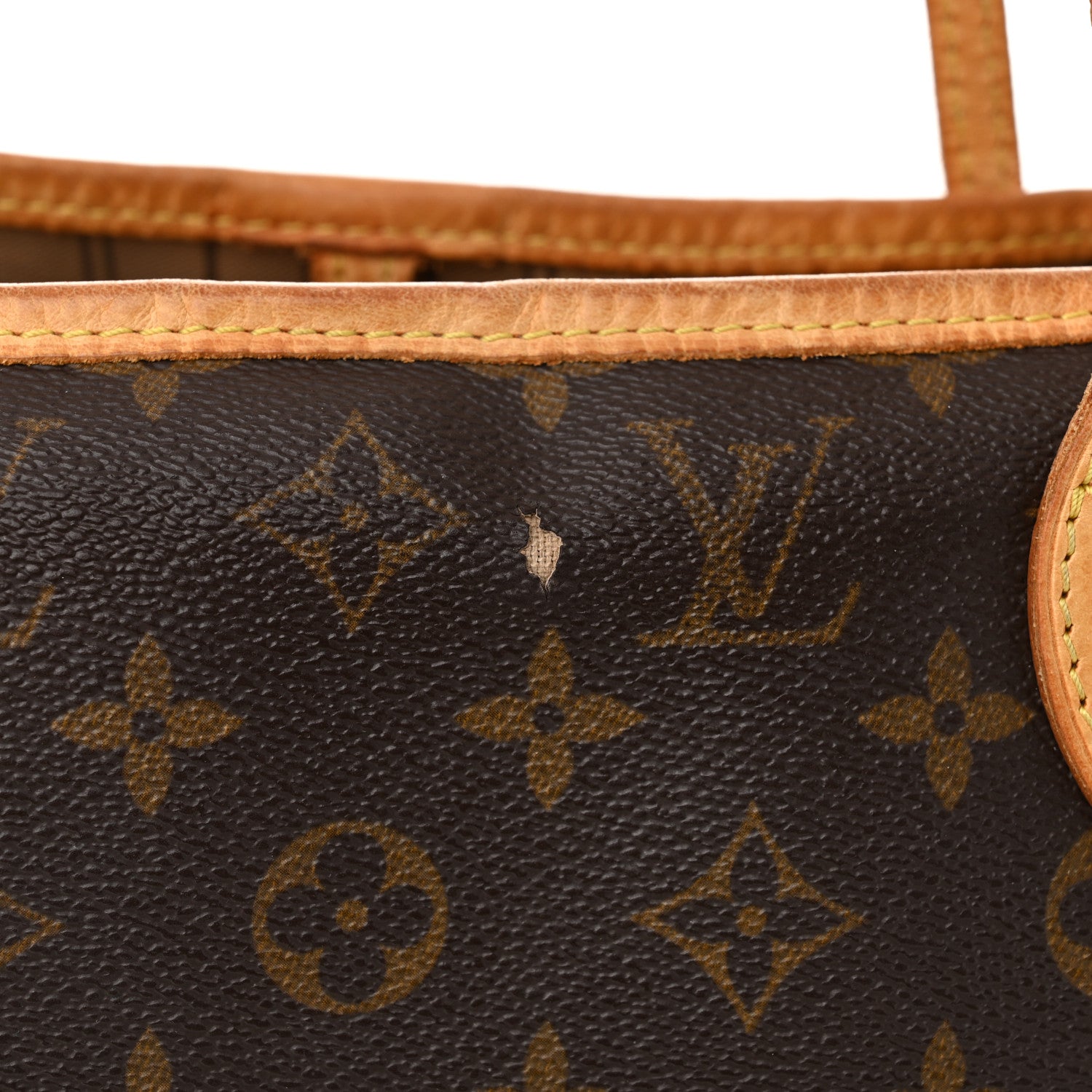 Louis Vuitton Monogram Neverfull MM 11 of 13