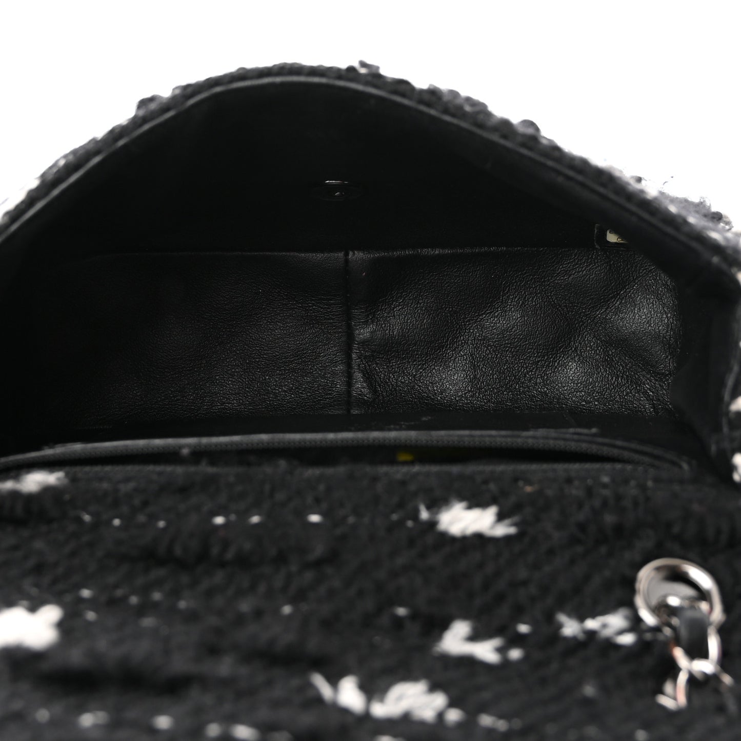 Tweed Elementary Chic Flap Black White
