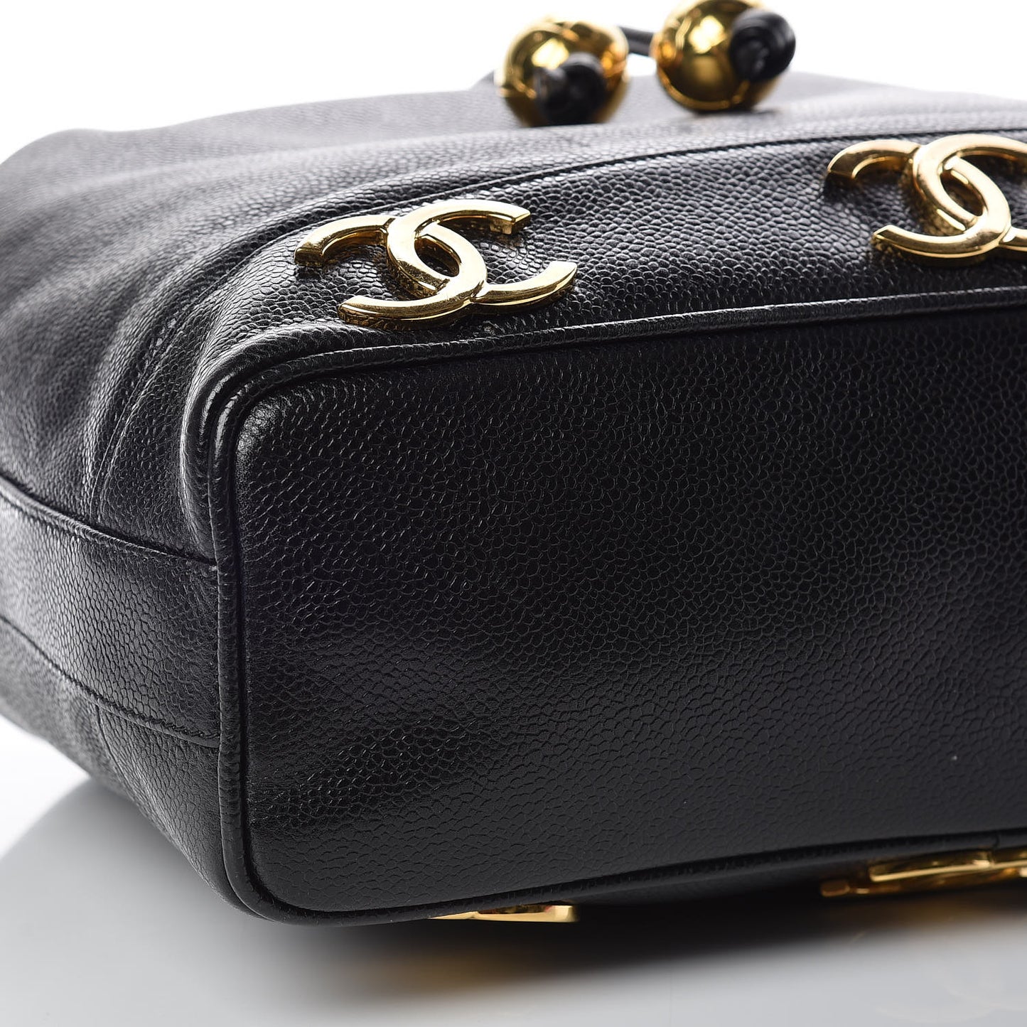 Caviar CC Drawstring Shoulder Bag Black