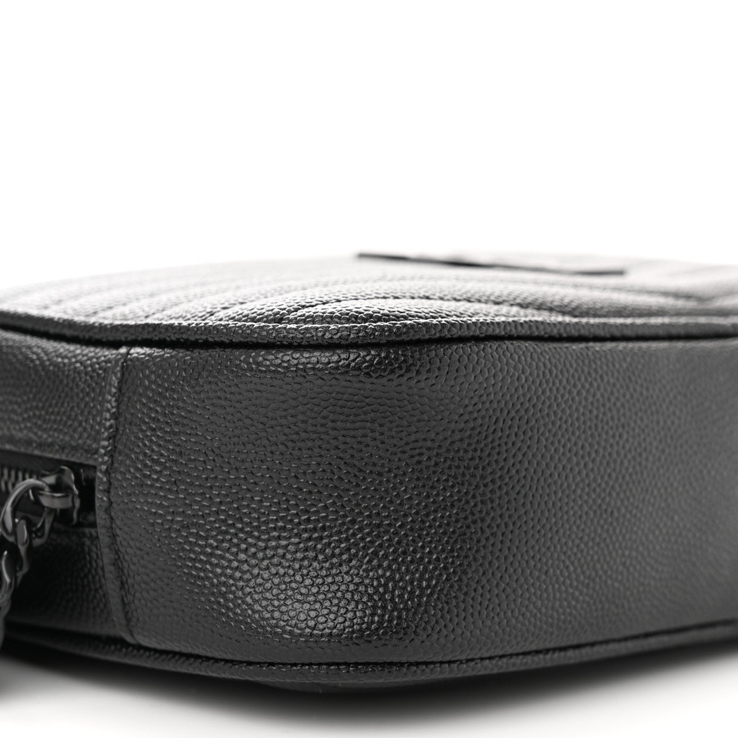 Saint Laurent Grain De Poudre Matelasse Monochrome Monogram Mini Lou Camera Bag Black 9 of 11