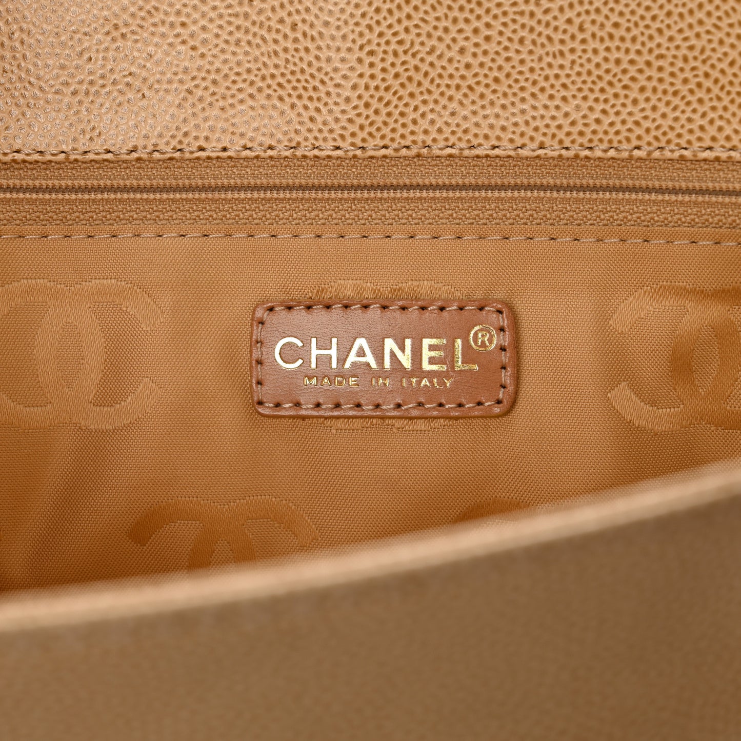 Caviar CC Tote Beige