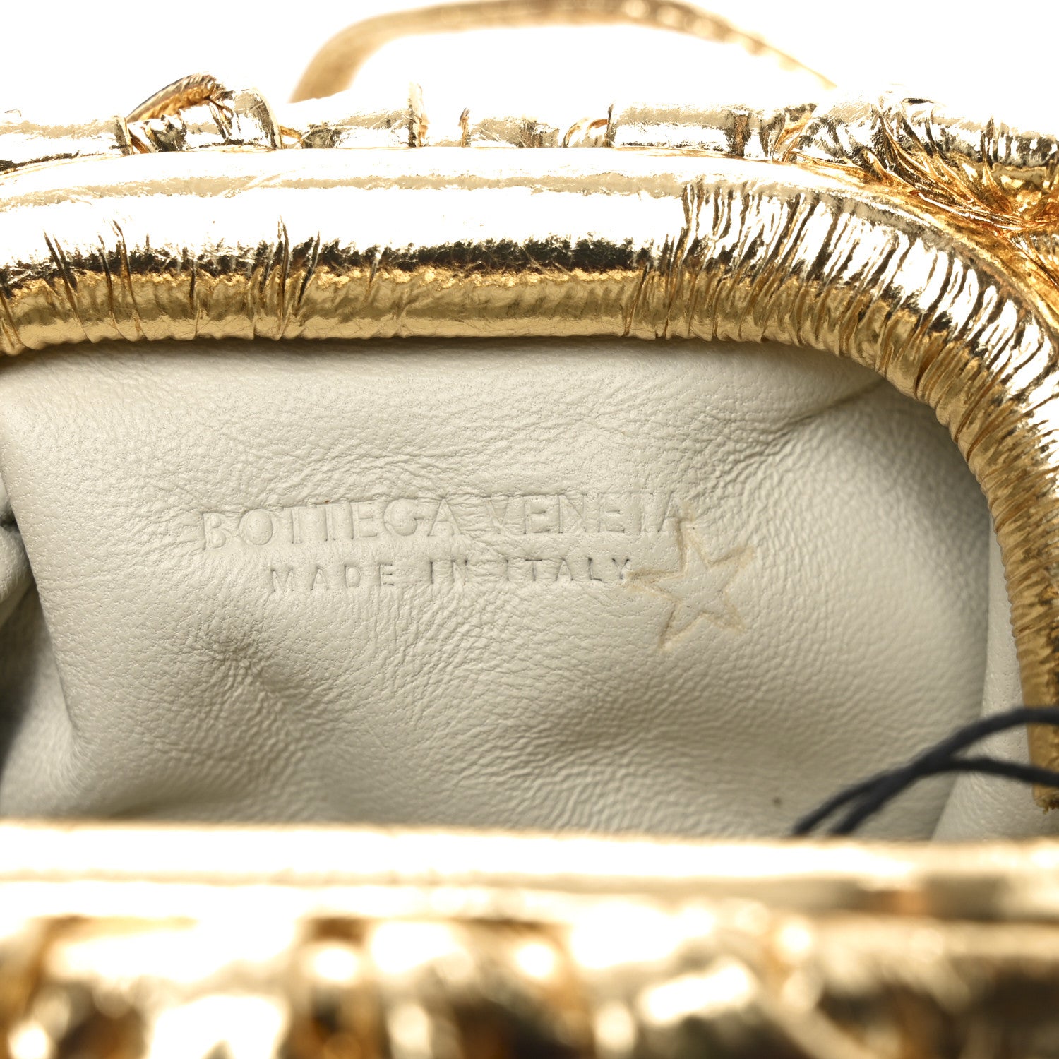 Bottega Veneta Metallic Crinkled Lambskin The Coin Purse Oro