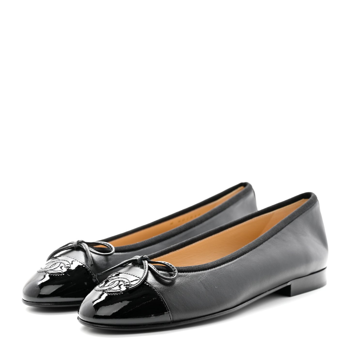 Lambskin Patent CC Cap Toe Ballerina Flats 37.5 Black