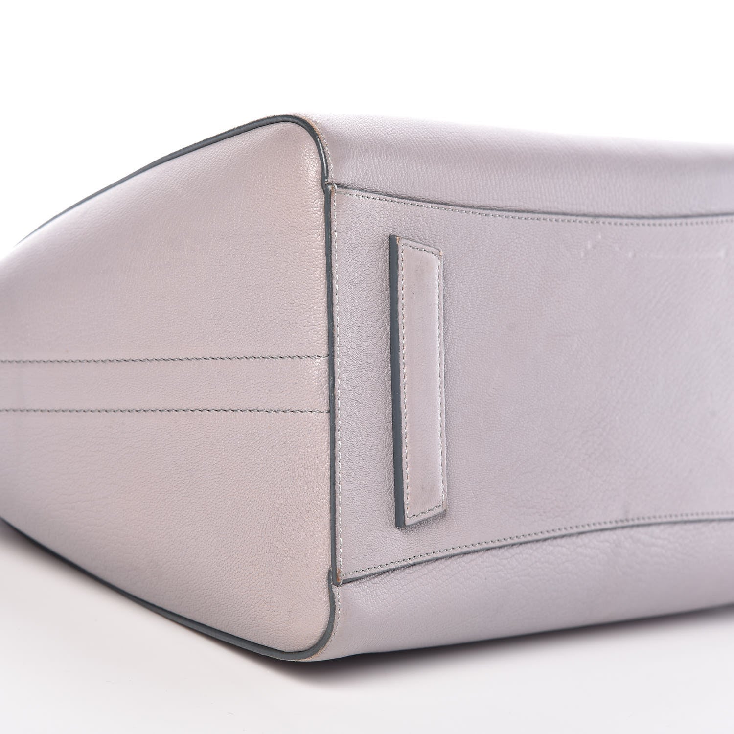 Givenchy Sugar Goatskin Medium Antigona Pearl Grey 15 of 49