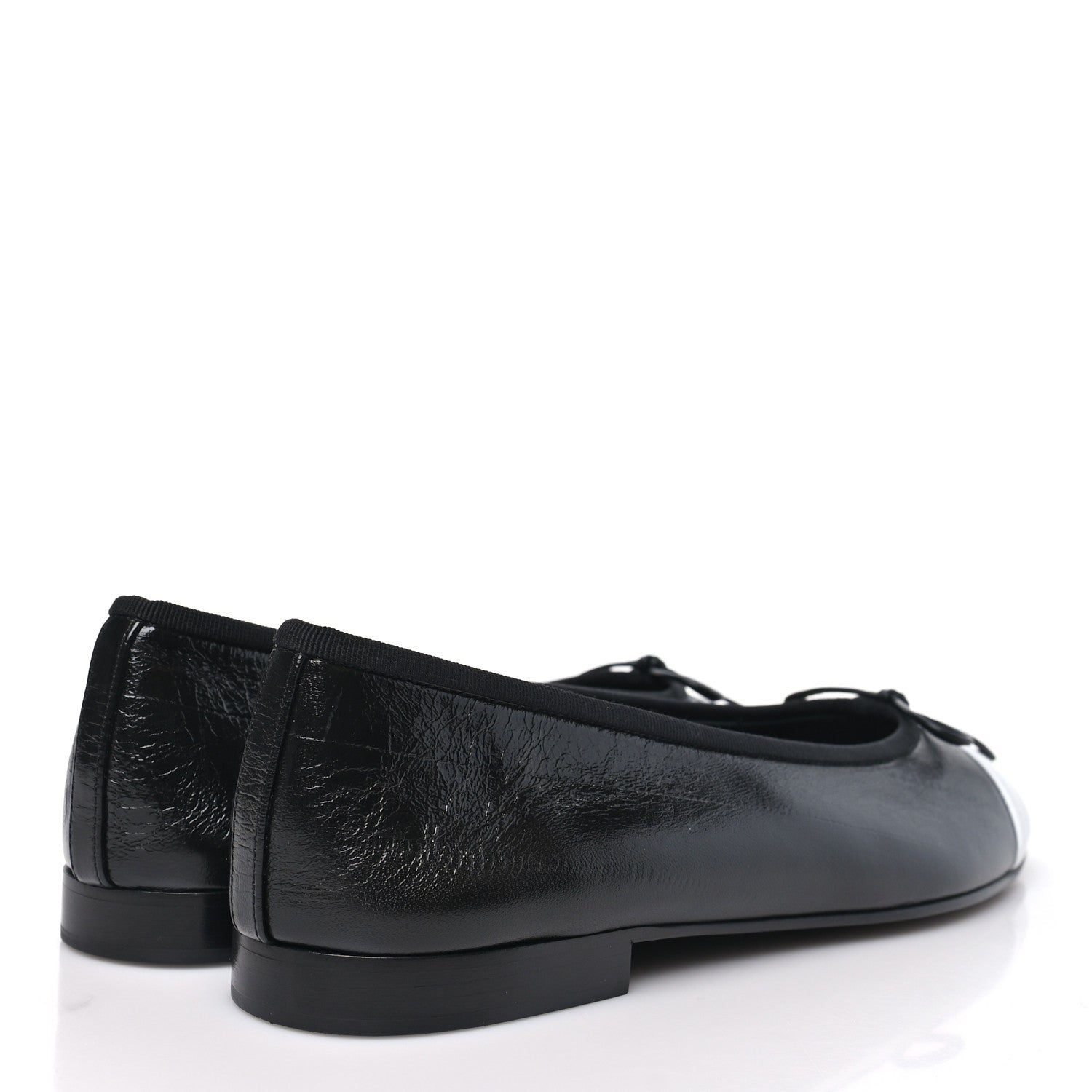 Chanel Crumpled Shiny Lambskin Cap Toe CC Ballerina Flats 39.5 Black White 4 of 10
