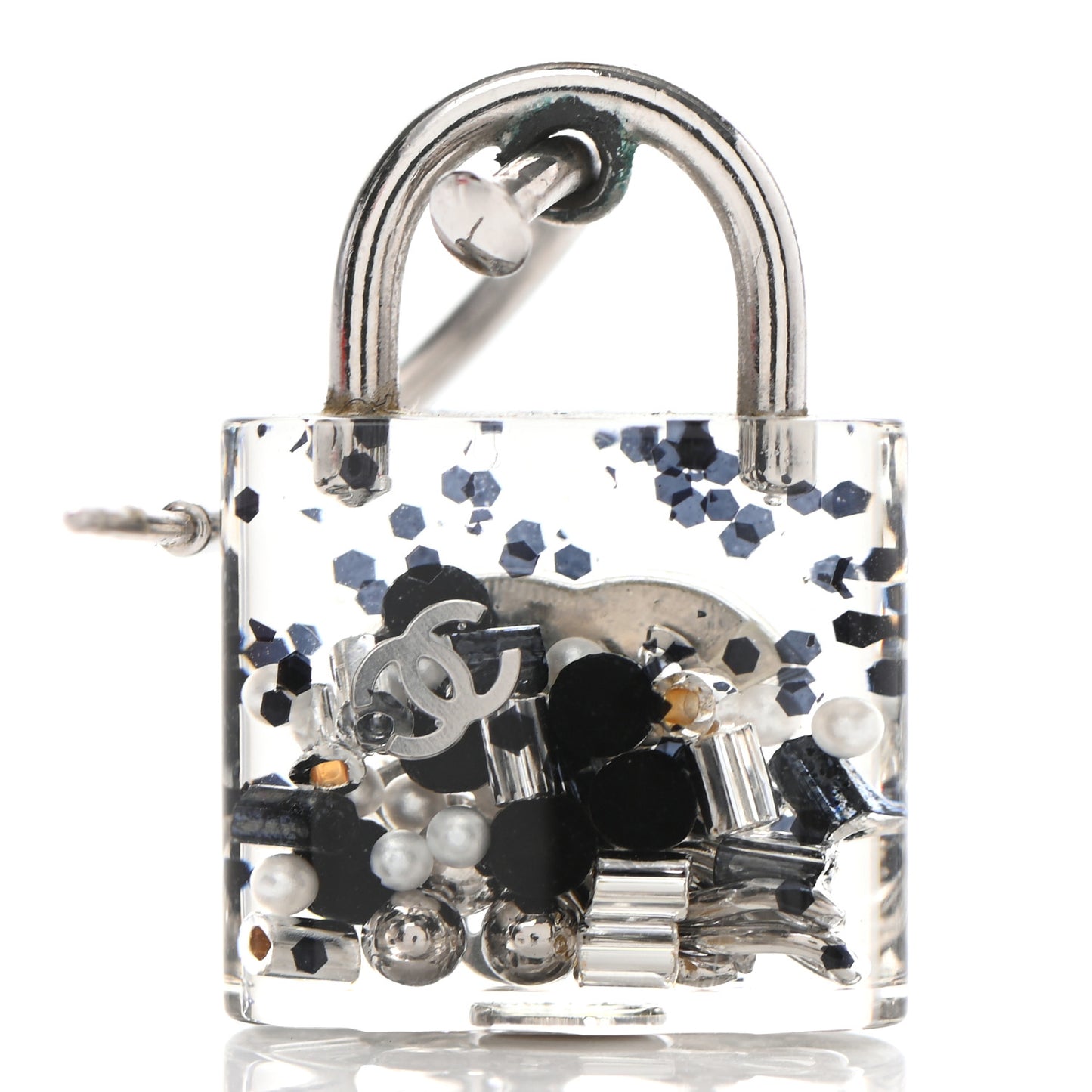 Plexiglass Pearl CC Earrings Grey