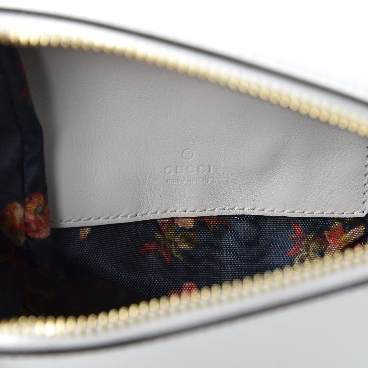 Gucci Mini Vintage GG Supreme Monogram GG New Candy Crossbody Great White 7 of 10