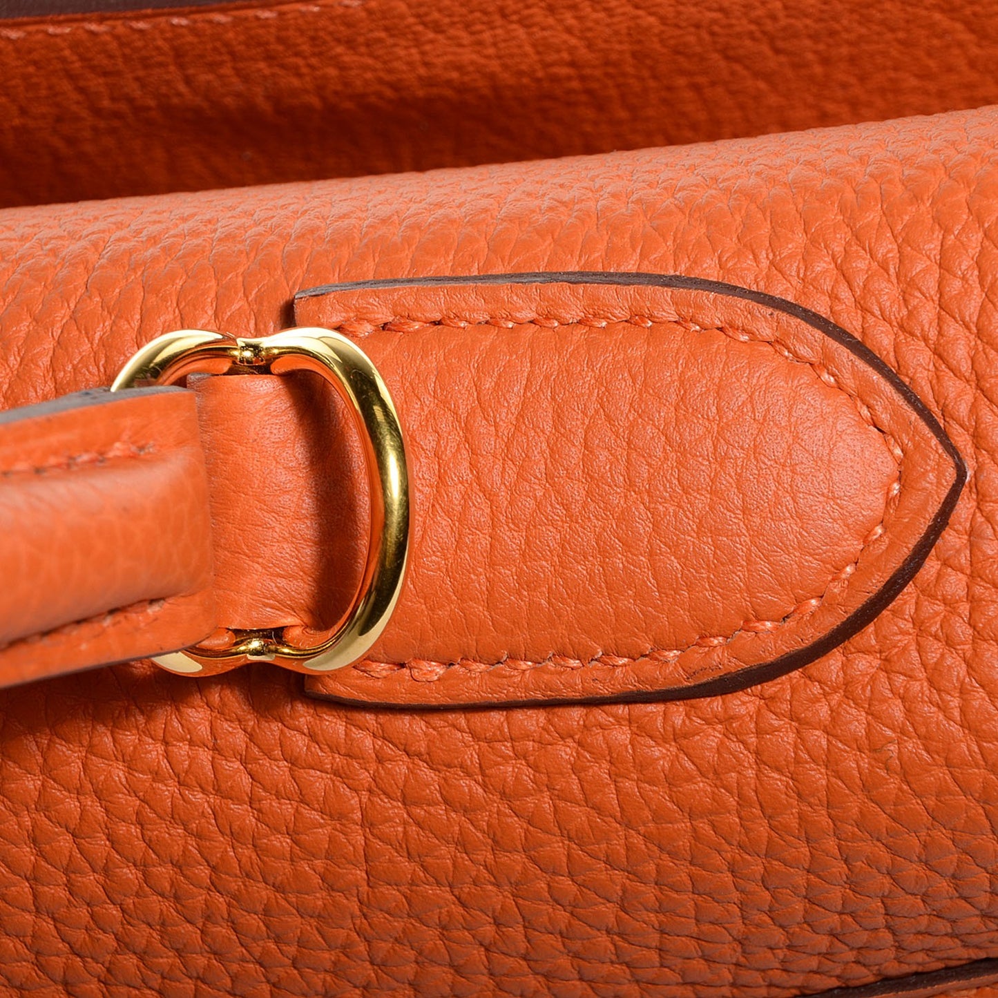 Togo Kelly Retourne 32 Orange