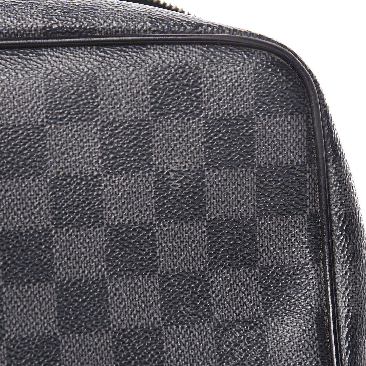 Damier Graphite Hanging Toiletry Kit