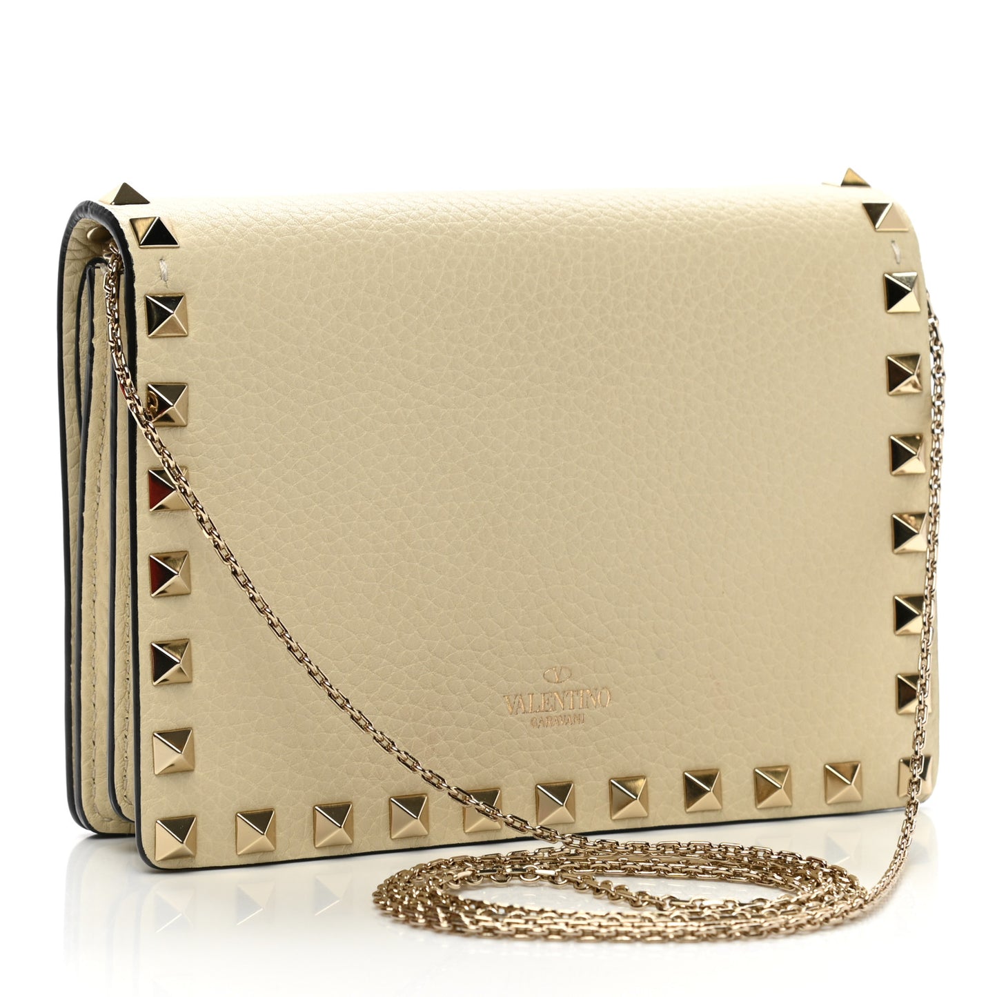 Pebbled Calfskin Rockstud Wallet on Chain Light Ivory