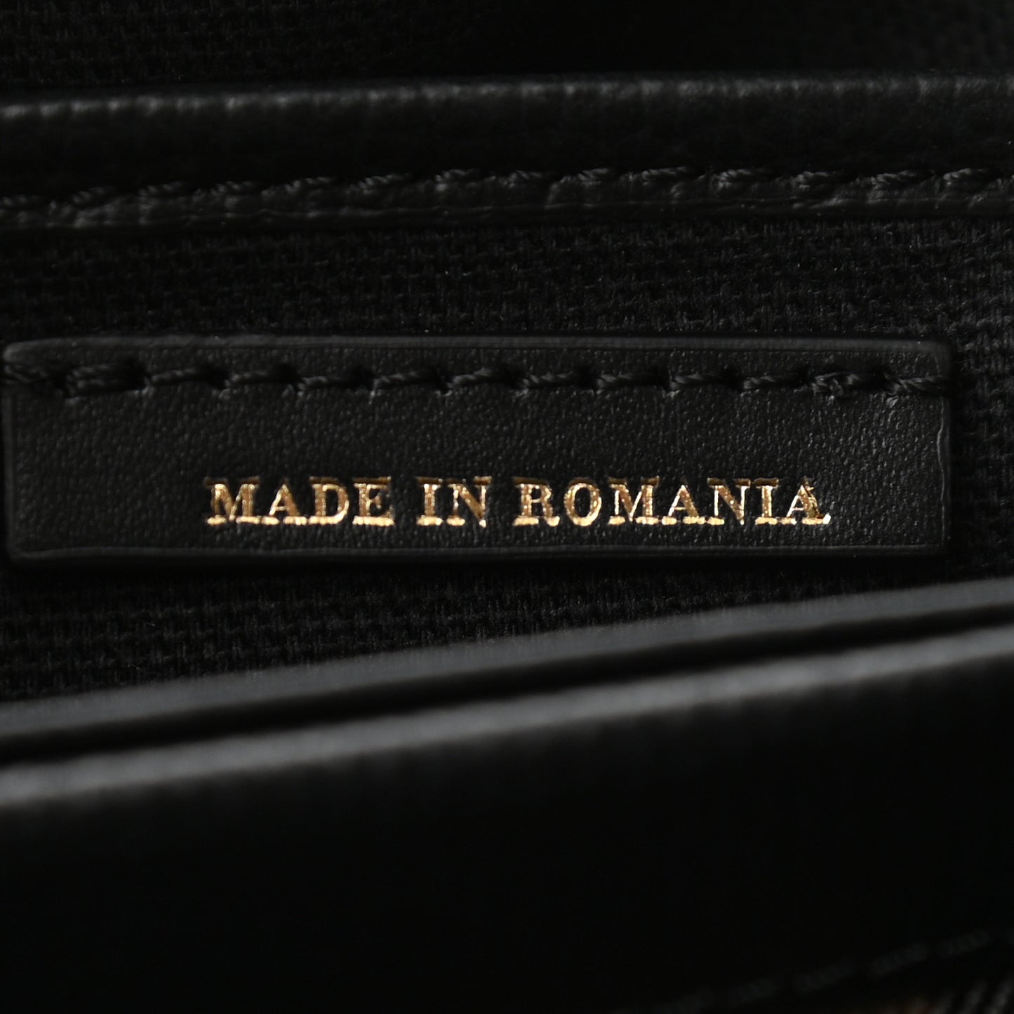 Derby Calfskin House Check Small Camberley Black