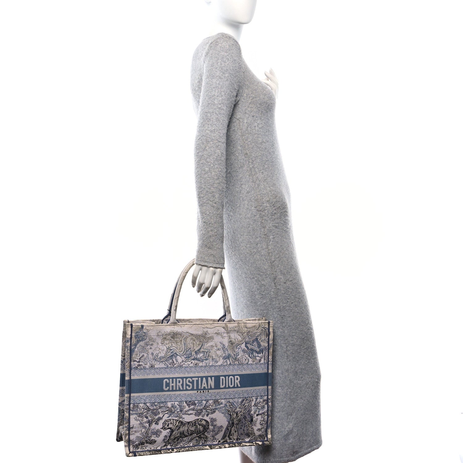 Christian Dior Gradient Canvas Embroidered Large Dioriviera Toile De Jouy Book Tote Blue 2 of 12