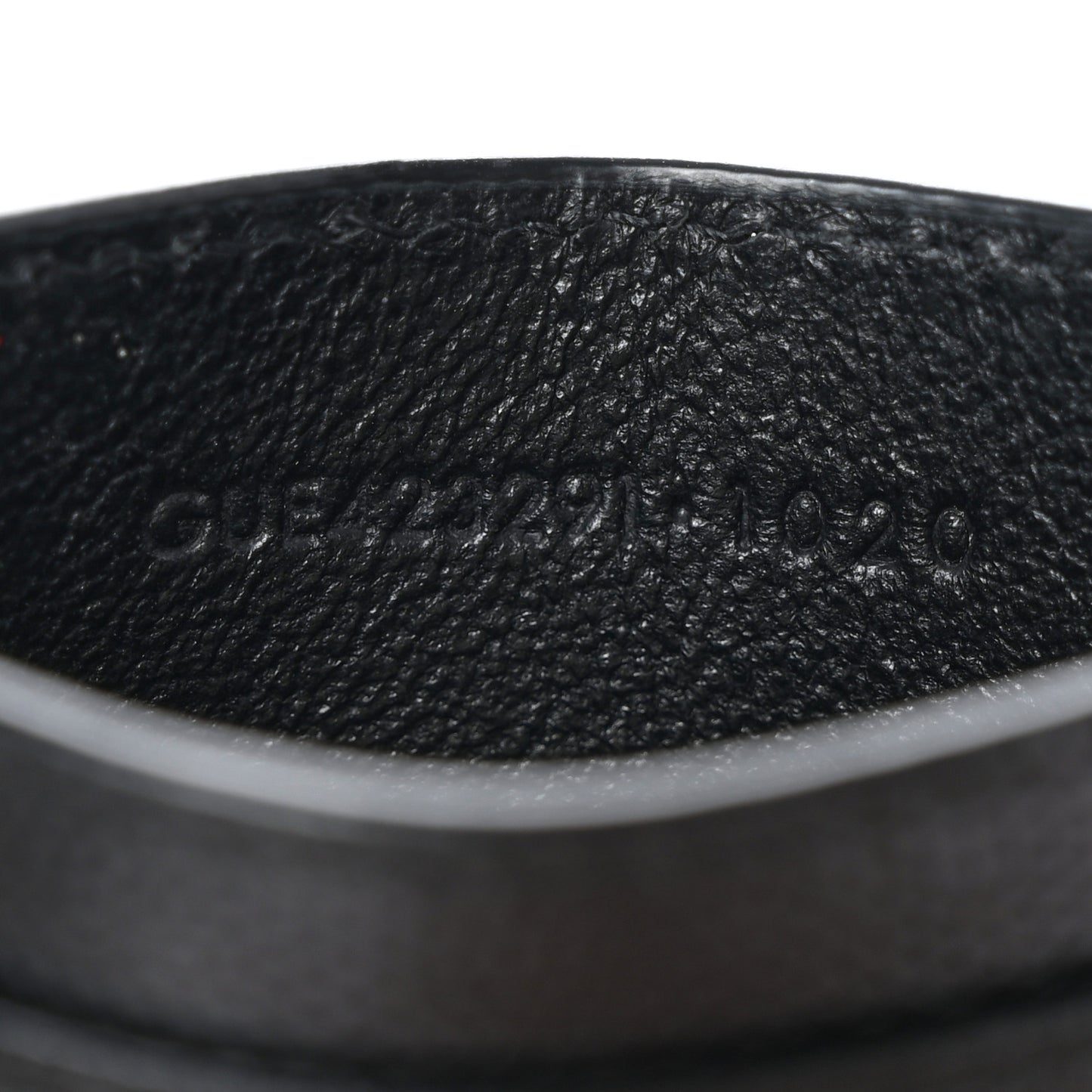 Grain De Poudre Matelasse Chevron Monogram Credit Card Case Black