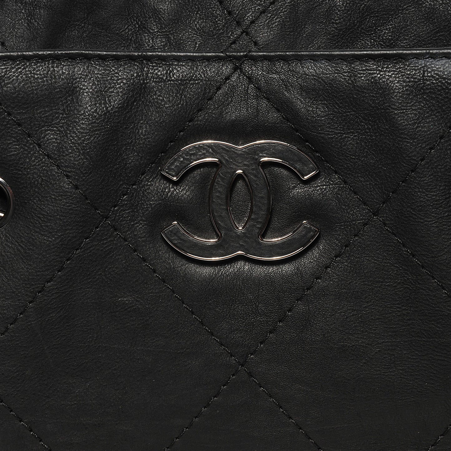 Washed Calfskin Large Hamptons Shopping Tote Black