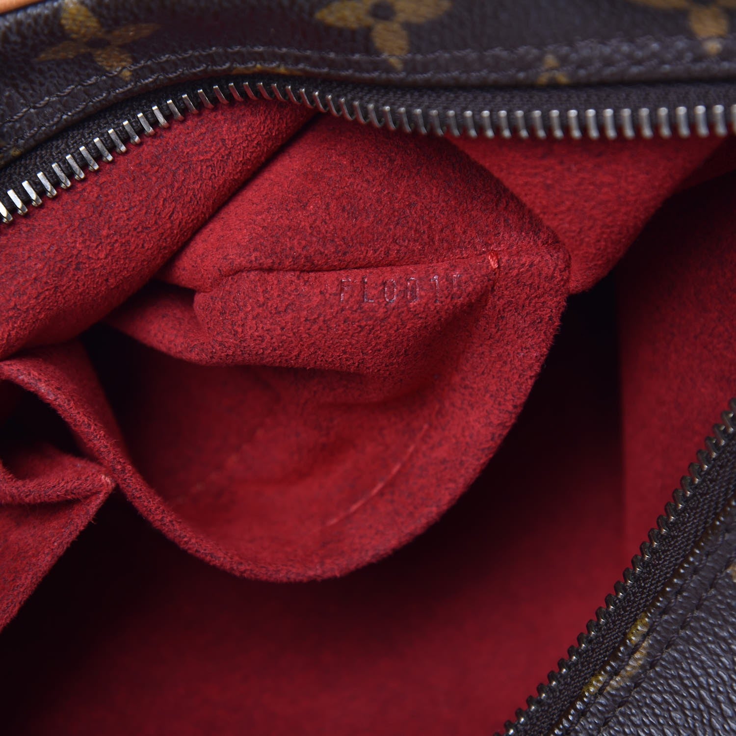 Louis Vuitton Monogram Croissant MM 7 of 11