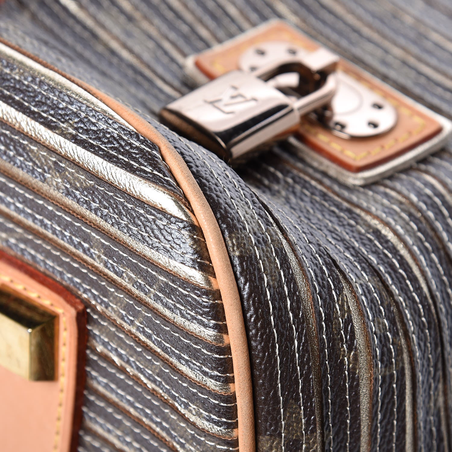 Louis Vuitton Monogram Eden Neo Argent 9 of 14