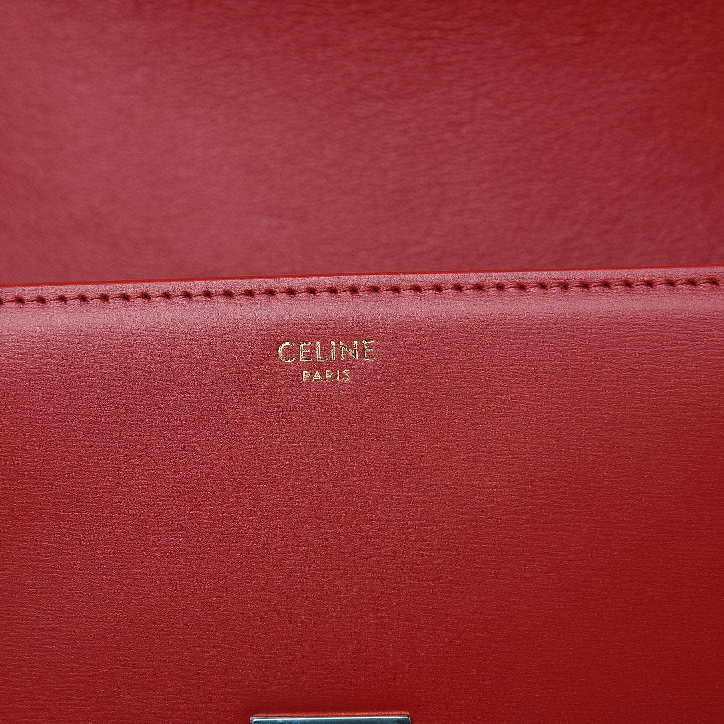Shiny Calfskin Teen Triomphe Red