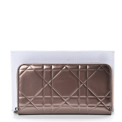 Christian Dior Patent Cannage Zip Around Wallet 10 of 10
